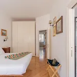 Apartment Iflat Charming & Spacious Flat In Trastevere *