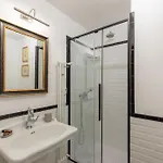 Apartment Iflat Charming & Spacious Flat In Trastevere